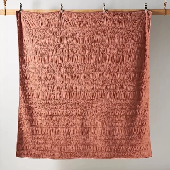 NWOT Anthropologie Lustered Velvet Alastair TWIN Quilt In Peach - Picture 6 of 7